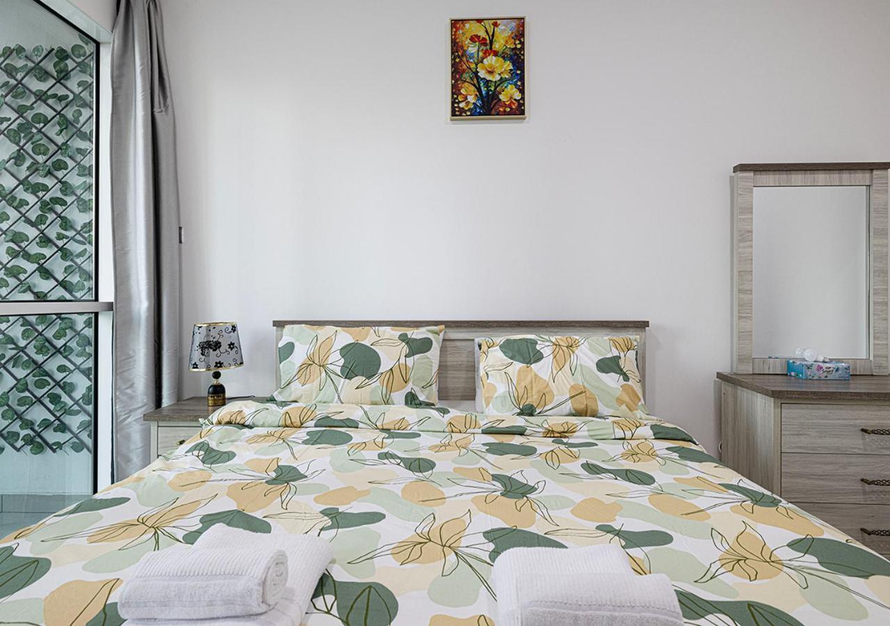 Apartment Lux 1br, Kingbed In Marina, 3mints Metro, 5mints Barasti