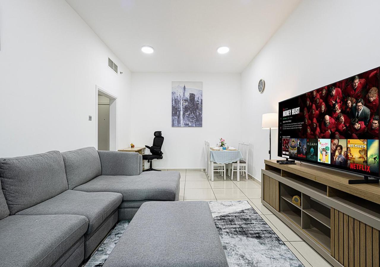 Lux 1br, Kingbed In Marina, 3mints Metro, 5mints Barasti *